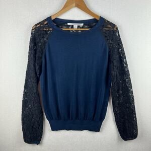 Diane Von Furstenberg Women’s Size M Blue With Black Lace Silk Blend Avani Top